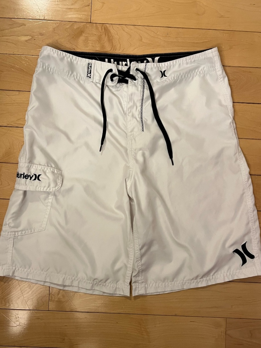 Hurley White Boardshorts with Black Accents